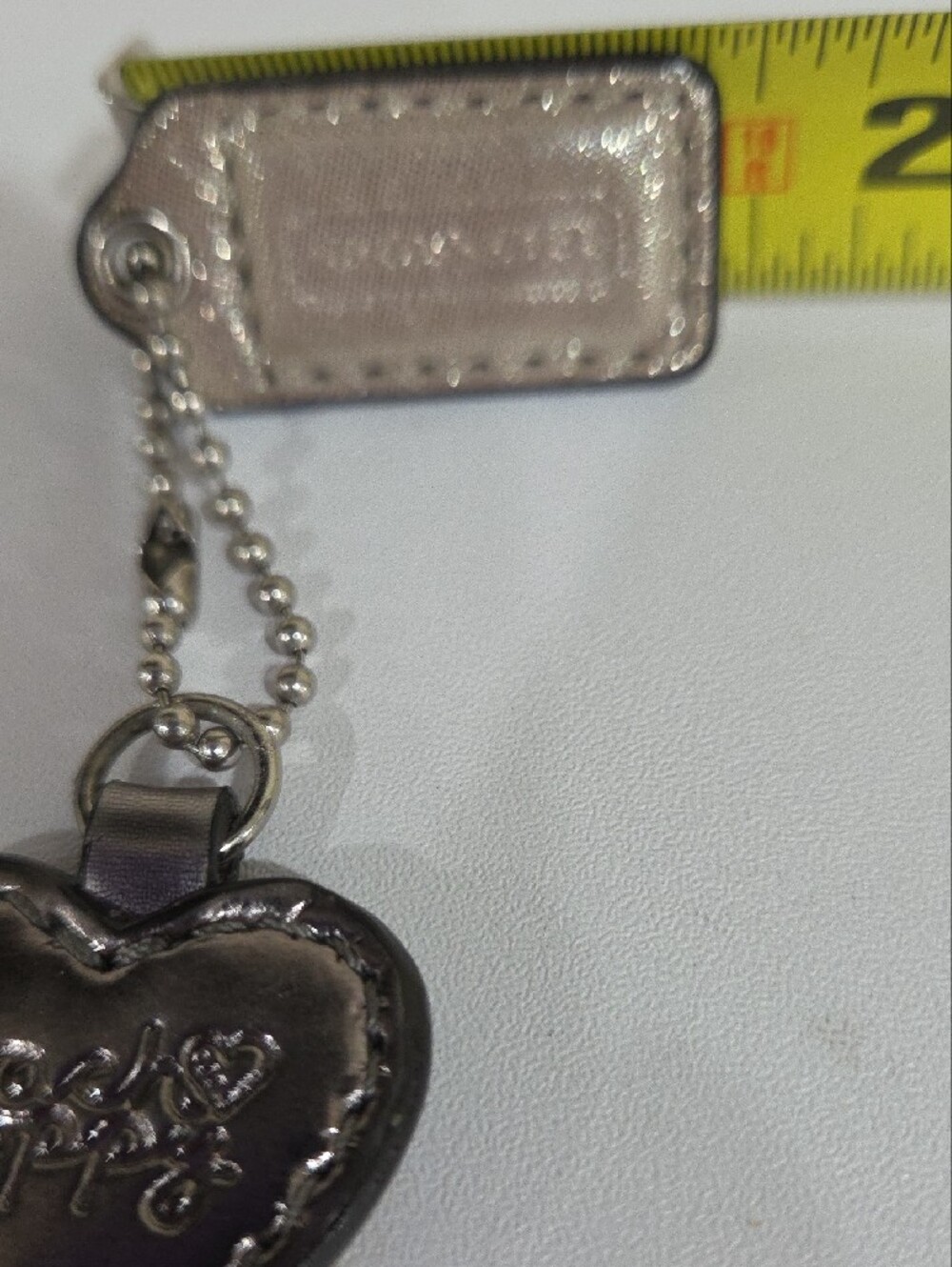 Coach Poppy Rsre Script Metallic Leather Heart and Hangtag - Picture 4 of 4